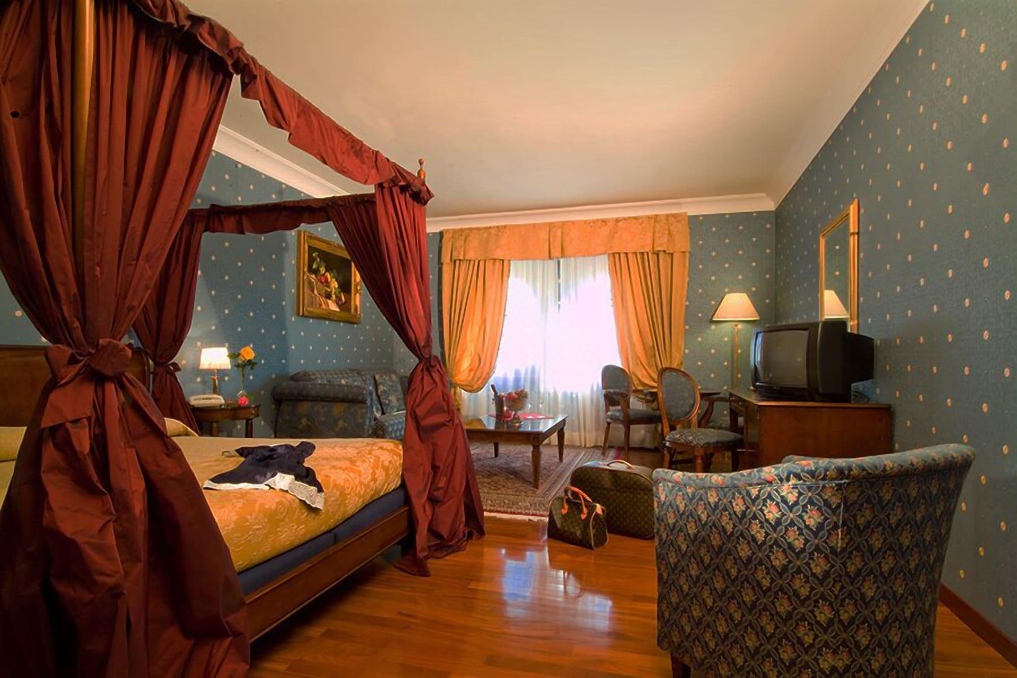 Hotel Bramante Todi Kültér fotó