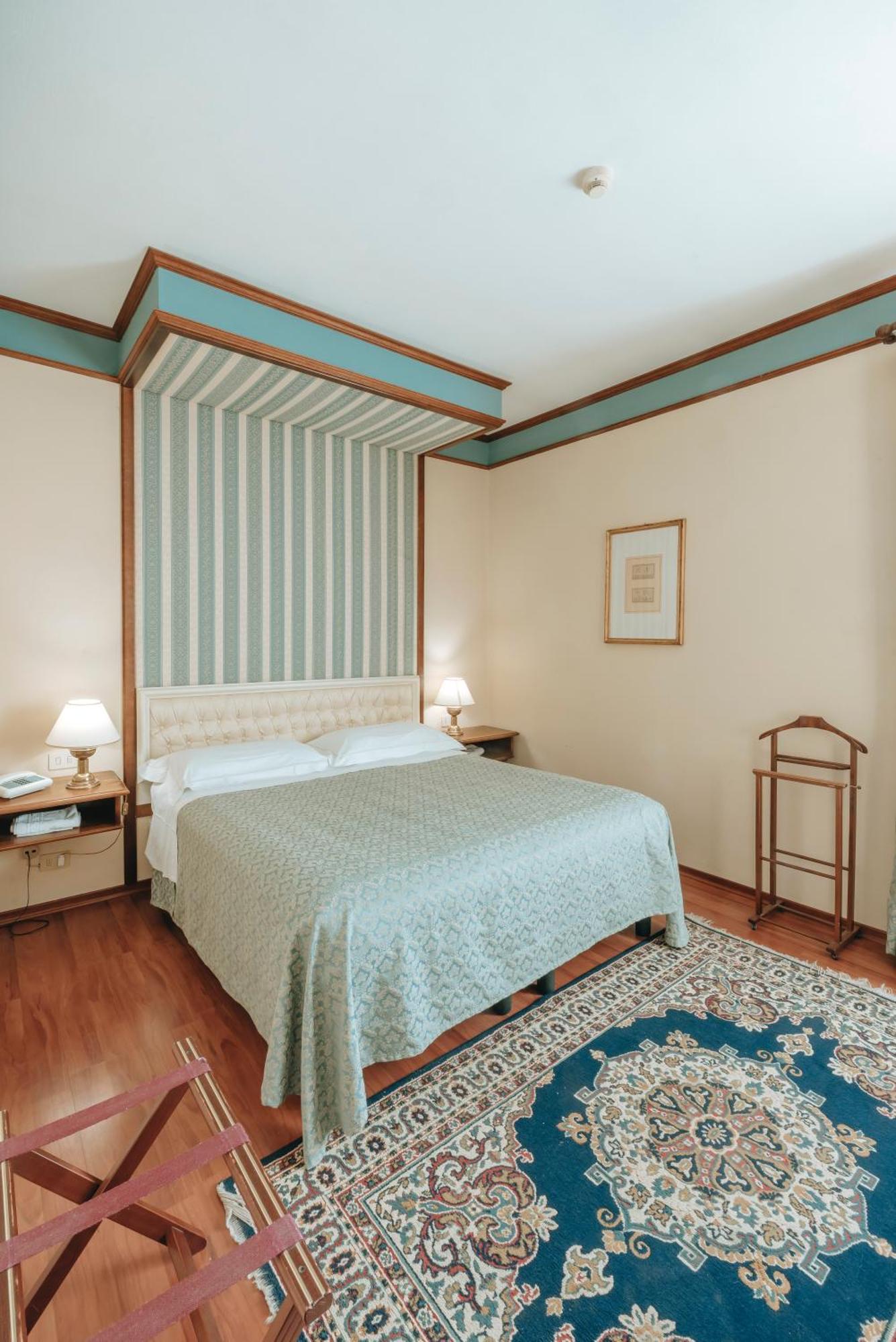 Hotel Bramante Todi Kültér fotó