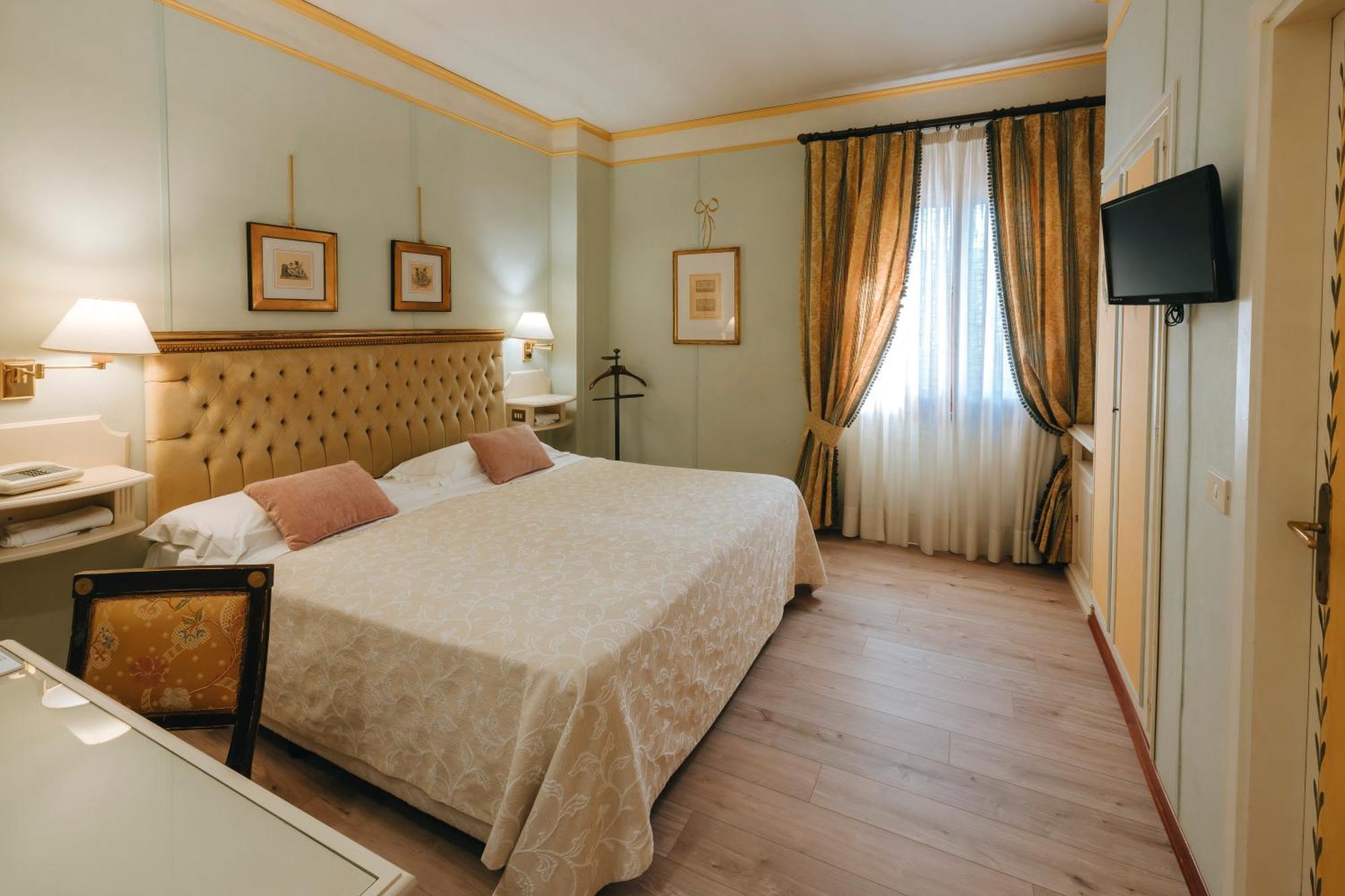 Hotel Bramante Todi Kültér fotó