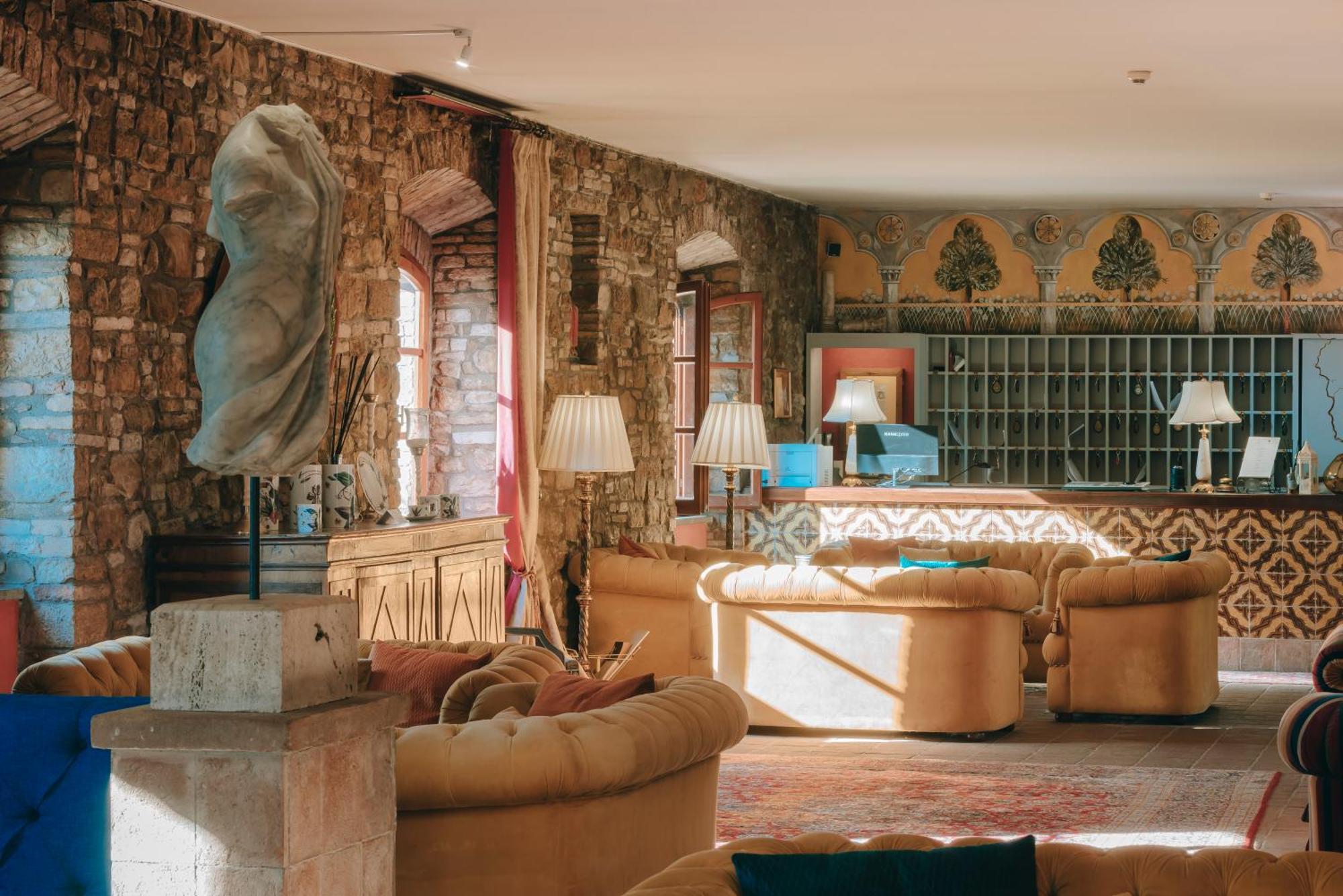 Hotel Bramante Todi Kültér fotó