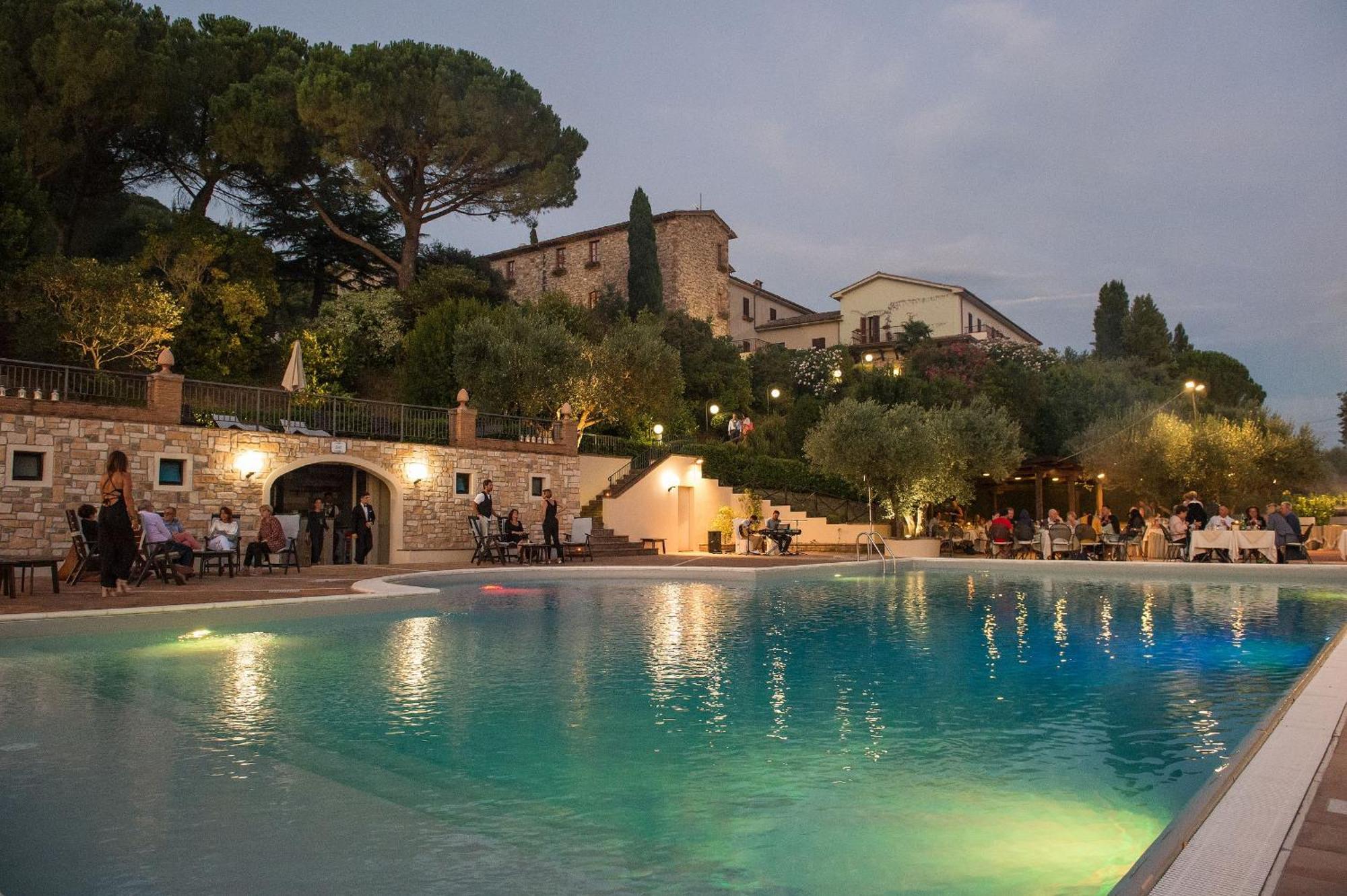 Hotel Bramante Todi Kültér fotó